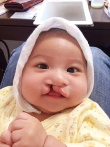 おめめ、くりくり。