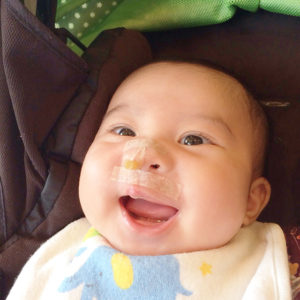 お出かけもベビーカーに乗せて行ってました。