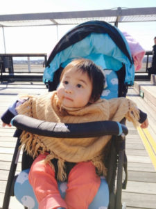 ポンチョで隠れてちょうど良い。